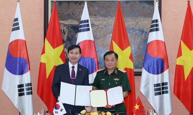 Dialogue Vietnam-Corée: Renforcement des liens de défense