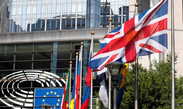 UK supports setting up EU military unit