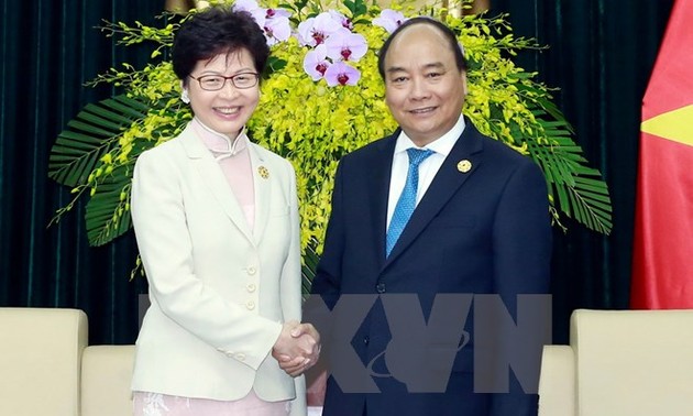Nguyen Xuan Phuc rencontre la cheffe de l’exécutif de Hong Kong