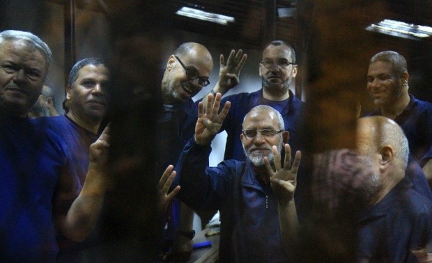 Egypt convicts 15 Muslim Brotherhood leaders 