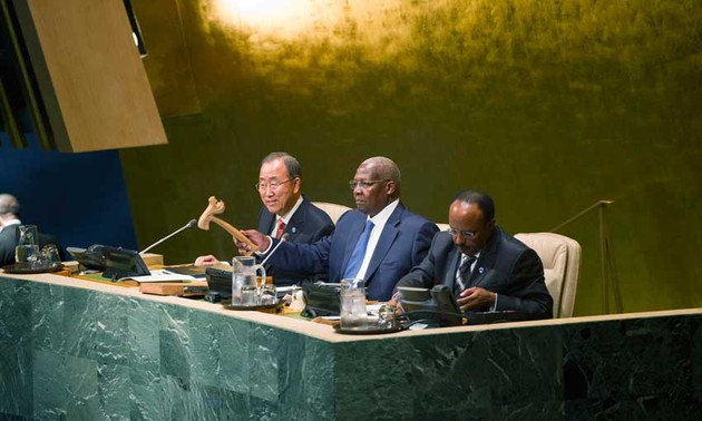 General political debate opens at UNGA 69th session