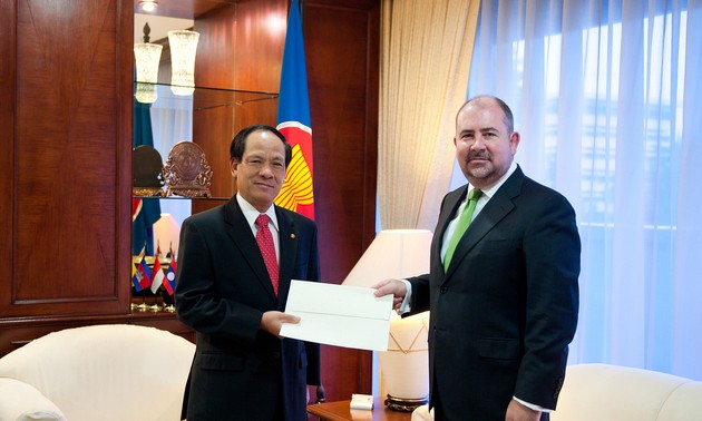 Ireland to enhance cooperation with ASEAN