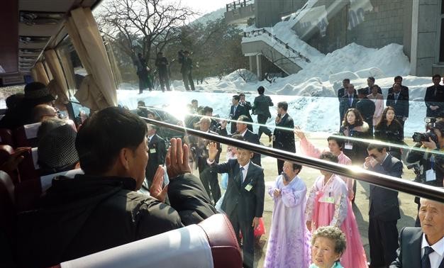 RoK, DPRK exchange candidate lists for family reunion