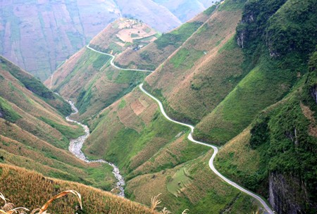 Vietnam to turn Dong Van plateau into national and international destination