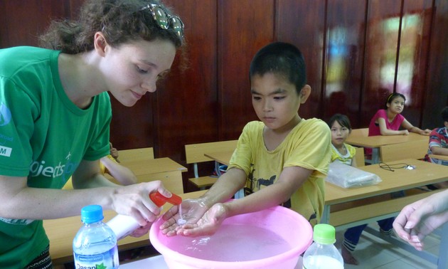 Community service day: teaching disabled children to wash hands