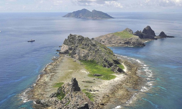 Japan identifies four Chinese coast guard ships enter Japanese waters