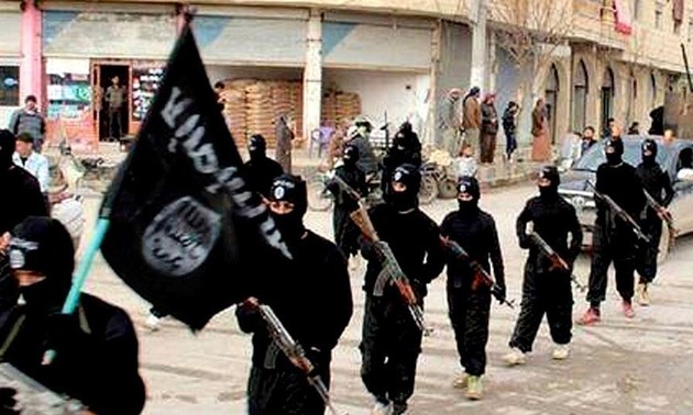 UN warns of threats of ISIS and al-Qaida