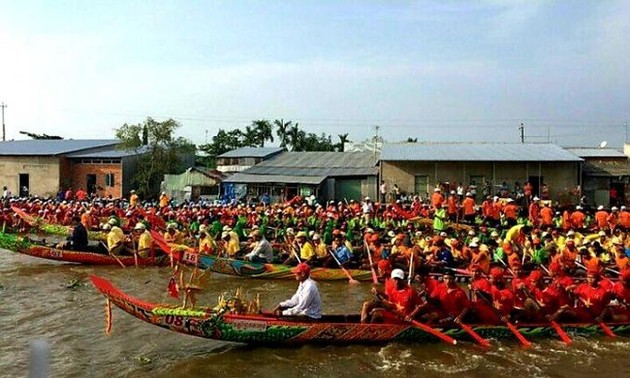 Ooc Om Bok festival promotes Khmer people's tradition
