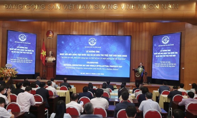 Vietnam to boost growth model based on science, technology and innovation