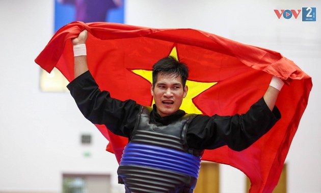 Vietnam’s Pencak Silat team tops medal table at SEA Games 31
