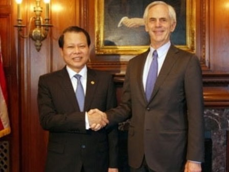 Vize-Premierminister Vu Van Ninh beendet seinen Besuch in den USA