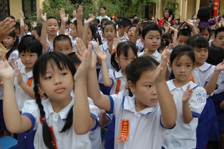 Die Kim Dong Grundschule in Hanoi und die Erdstunde