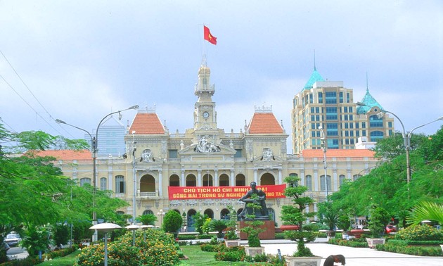 Konferenz der Volksräte in Zentral- und Südvietnam
