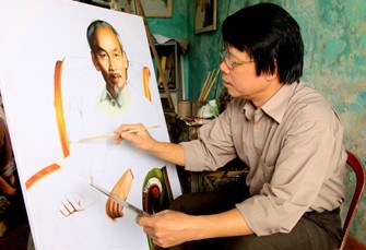 Tran Hoa Binh: Maler von fast 600 Bildern von Präsident Ho Chi Minh