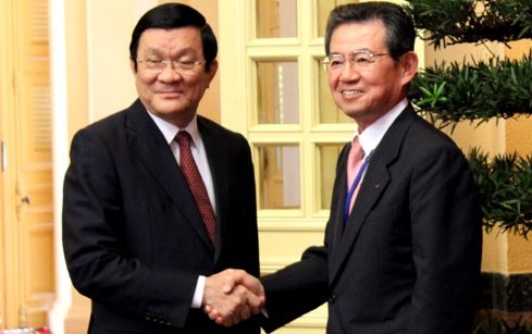 Staatspräsident Truong Tan Sang empfängt japanische Unternehmen