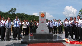 Vietnam und Laos bauen einen friedlichen und freundschaftlichen Grenzverlauf