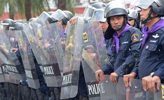 Die thailändische Regierung ruft den Oppositionsführer zur Kapitulation auf