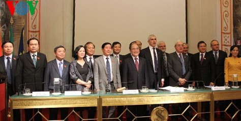 Abgeordnetengruppe Italien-Vietnam in Rom gegründet