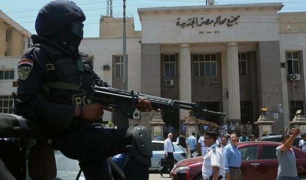 Ein Jahr nach Ausbruch der Demonstrationswelle: Ägypten befindet sich in Gewalt und Spaltung