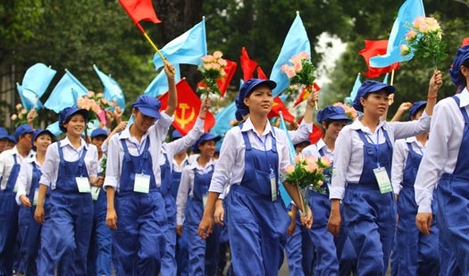 Live-Fernsehprogramm zur Ehrung der vietnamesischen Gewerkschaft