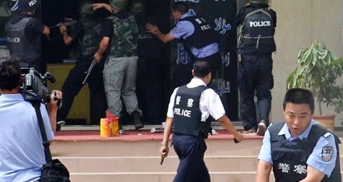 Terroranschlag in Xinjiang: Duzende Menschen ums Leben gekommen