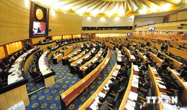 Thailand: NLA verabschiedet den Entwurf für Staatshaushalt 2015