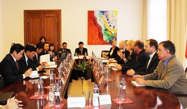 Justizministerien zwischen Vietnam und Tschechien nehmen die Beziehungen wieder auf