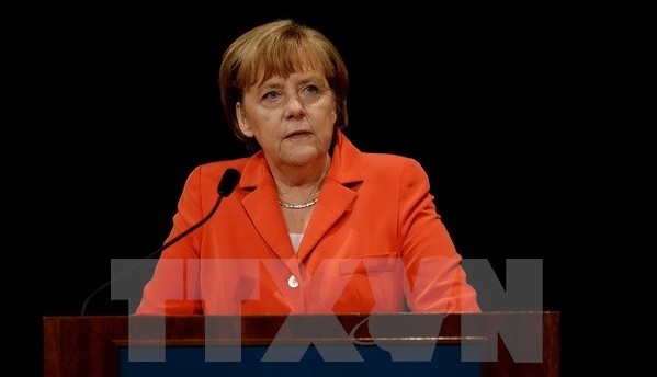 Deutschland: Bundeskanzlerin Angela Merkel als CDU-Vorsitzende wieder gewählt