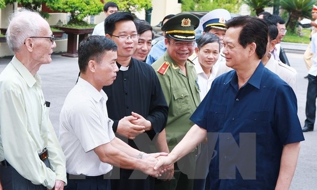 Premierminister Nguyen Tan Dung berichtet über das Ergebnis der Parlamentssitzung