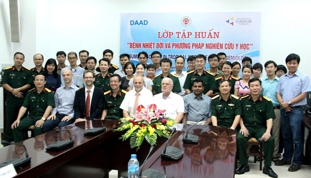 Vietnam und Deutschland verstärken ihre Zusammenarbeit in der Erforschung von Tropenkrankheiten