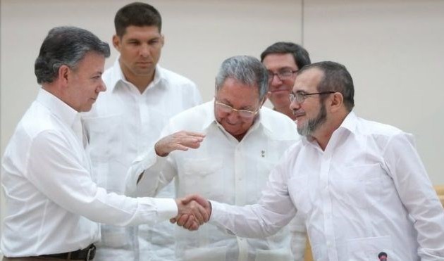 Kolumbiens Präsident bietet FARC Waffenstillstand an