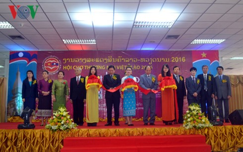 Eröffnung der Handelsmesse von Vietnam und Laos 2016