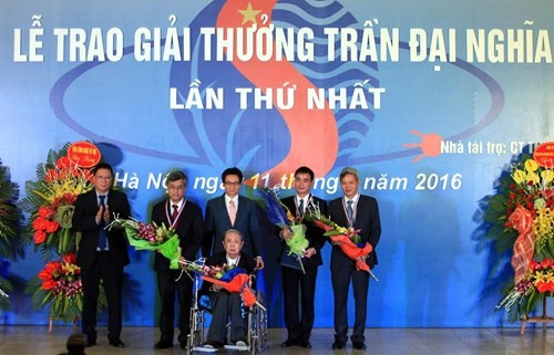Verleihung des Tran Dai Nghia-Preises