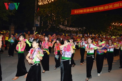 Yen Bai: Eröffnung der Kultur-Tourismuswoche Muong Lo