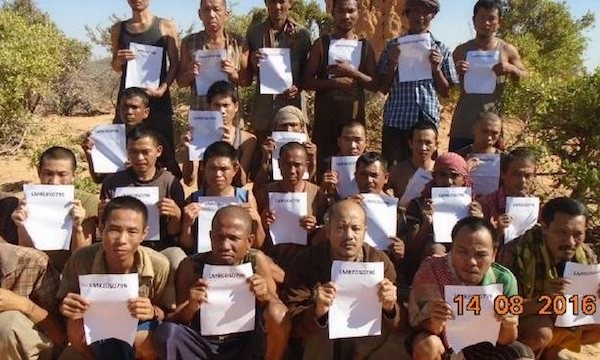 Piraten Somalias lassen 26 Geiseln, davon ein Vietnamese, frei