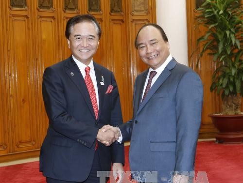 Premierminister Nguyen Xuan Phuc empfängt den Gouverneur der japanischen Provinz Kanagawa