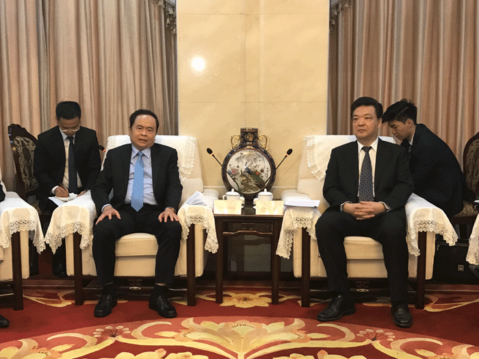 Der Vorsitzende der Vaterländischen Front Vietnams Tran Thanh Man ist zu Gast in China