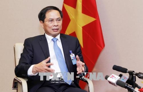 Vize-Außenminister: Premierminister Nguyen Xuan Phuc bringt eine Botschaft über die Kreativität Vietnams nach Davos