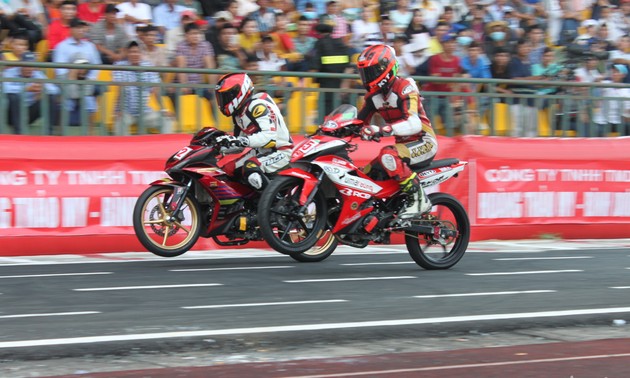 Das landesweite Motorradrennen in Can Tho