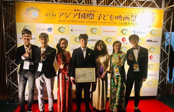 Ehrung des Films der vietnamesischen Schüler beim Kinderfilmfestival Japans