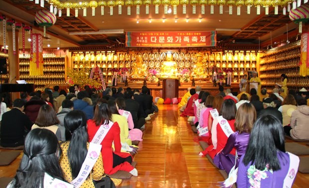Der Verband der vietnamesischen Buddhisten in Südkorea feiert vorzeitig das Neujahrsfest für die Gemeinde