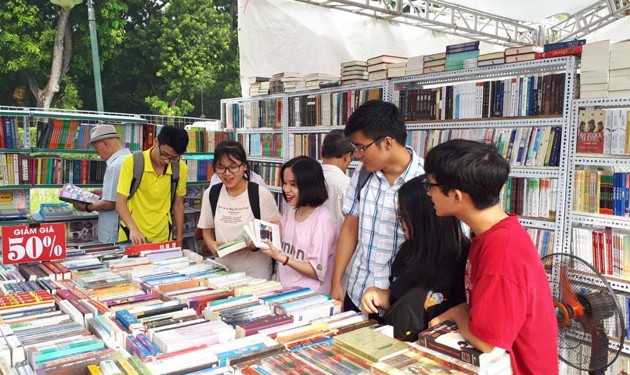 Zahlreiche Aktivitäten zur Förderung der Lesekultur in Hanoi
