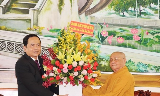 Vorsitzender Tran Thanh Man beglückwünscht den Vesak-Tag 2020