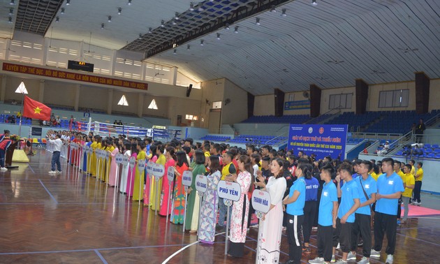 Eröffnung der Kampfkunstmeisterschaft für Jugendliche in Buon Ma Thuot