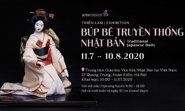 Ausstellung der japanischen Puppen in Hanoi