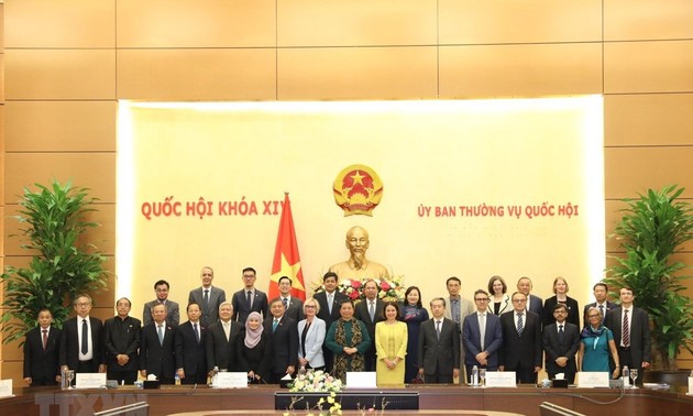 AIPA stellt die Rolle der vietnamesischen Diplomatie dar