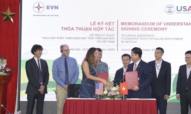 Die USA unterstützen die Entwicklung der erneuerbaren Energie in Vietnam