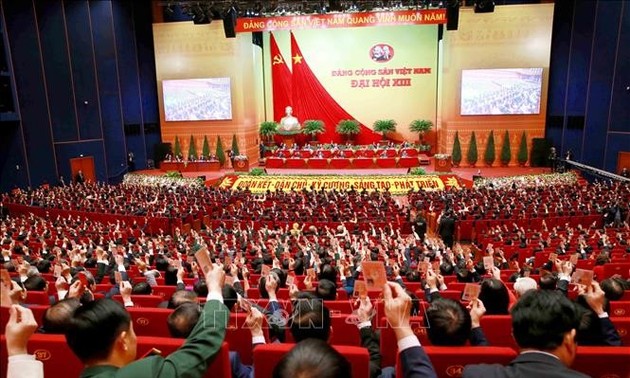 Ausländische Medien würdigen Programm der Kommunistischen Partei Vietnams
