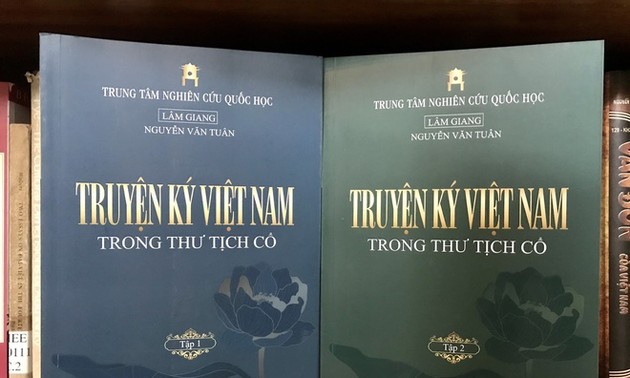 Herausgabe der Buchserie „Geschichte über Vietnam in altertümlicher Bibliografie“