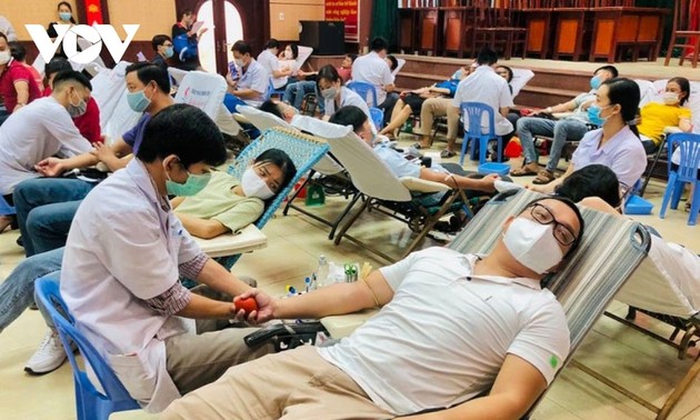 Fast 600 Menschen beteiligen sich an Blutspende in Da Nang